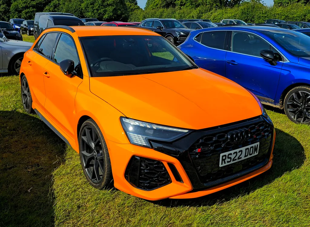Audi RS3 8Y Carbon Black