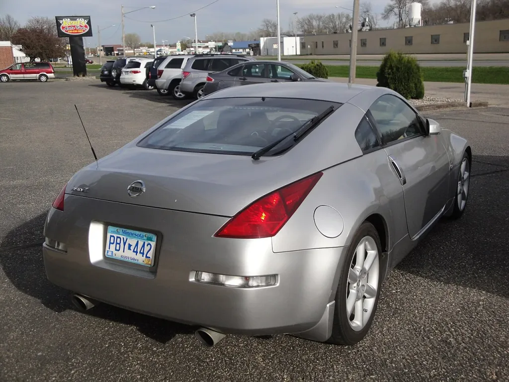 Nissan 350Z Z33