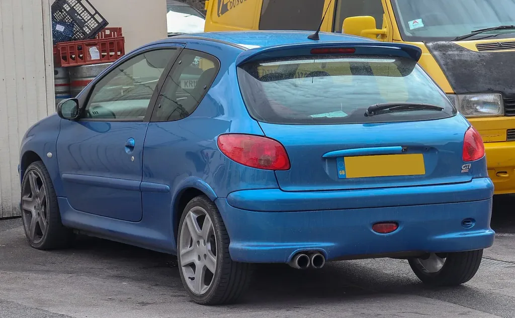 Peugeot 206 GTI 180; RC model ailesi