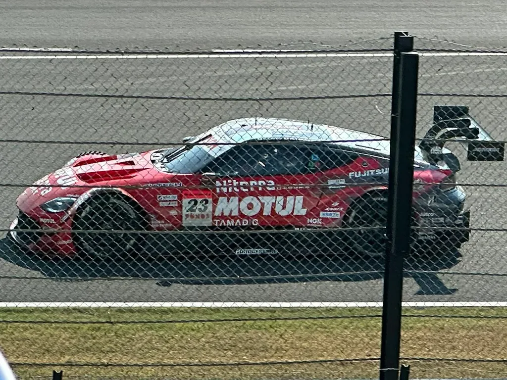 Nissan Z NISMO GT500, 23 numaralı MOTUL Niterra Z