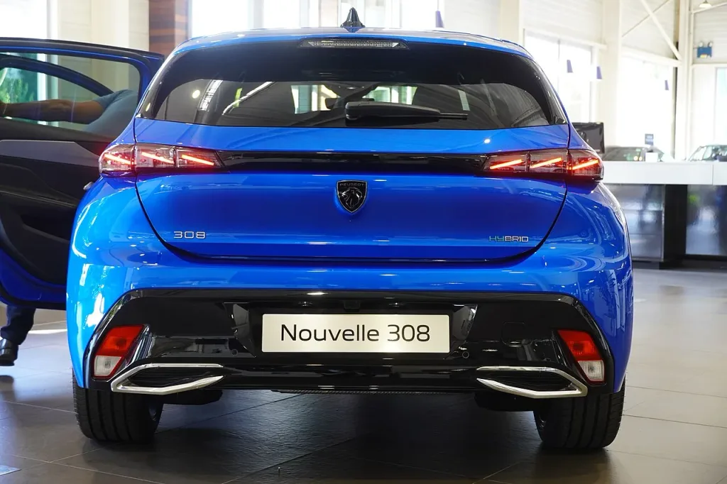 Peugeot 308 III, ilk tasarım · 2021